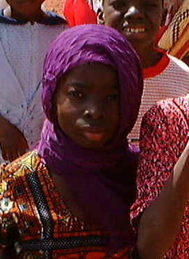face11-ram fille en purp.JPG (35084 bytes)